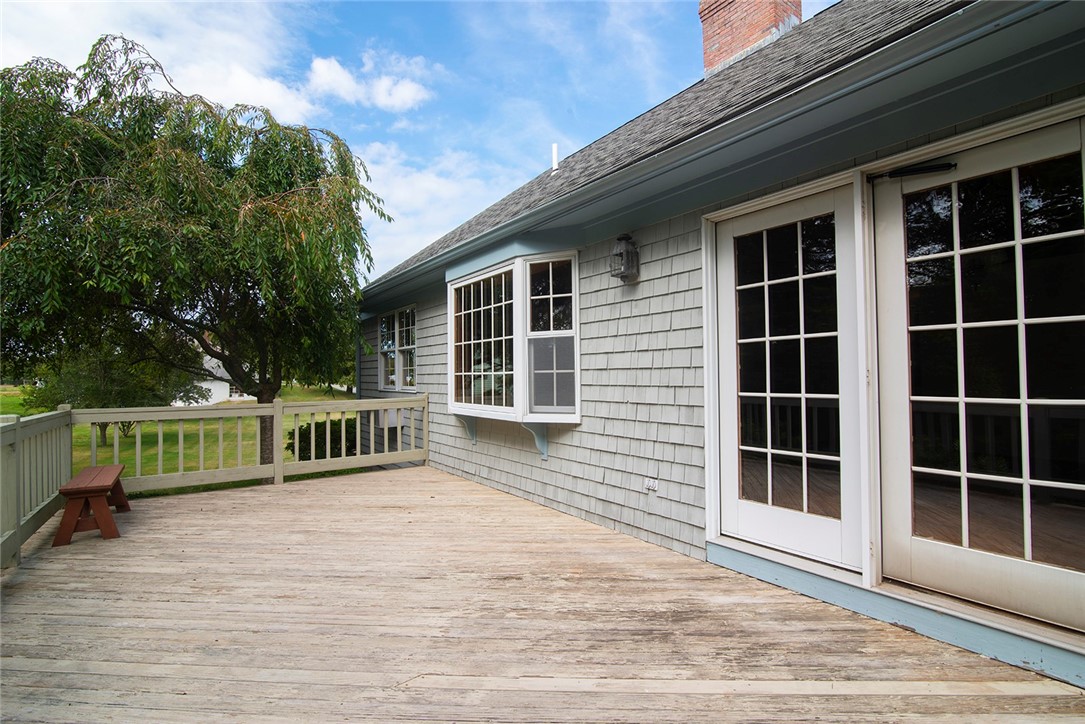 770 Tuckertown Road South Kingstown, RI 02879 - Photo 6 of 26