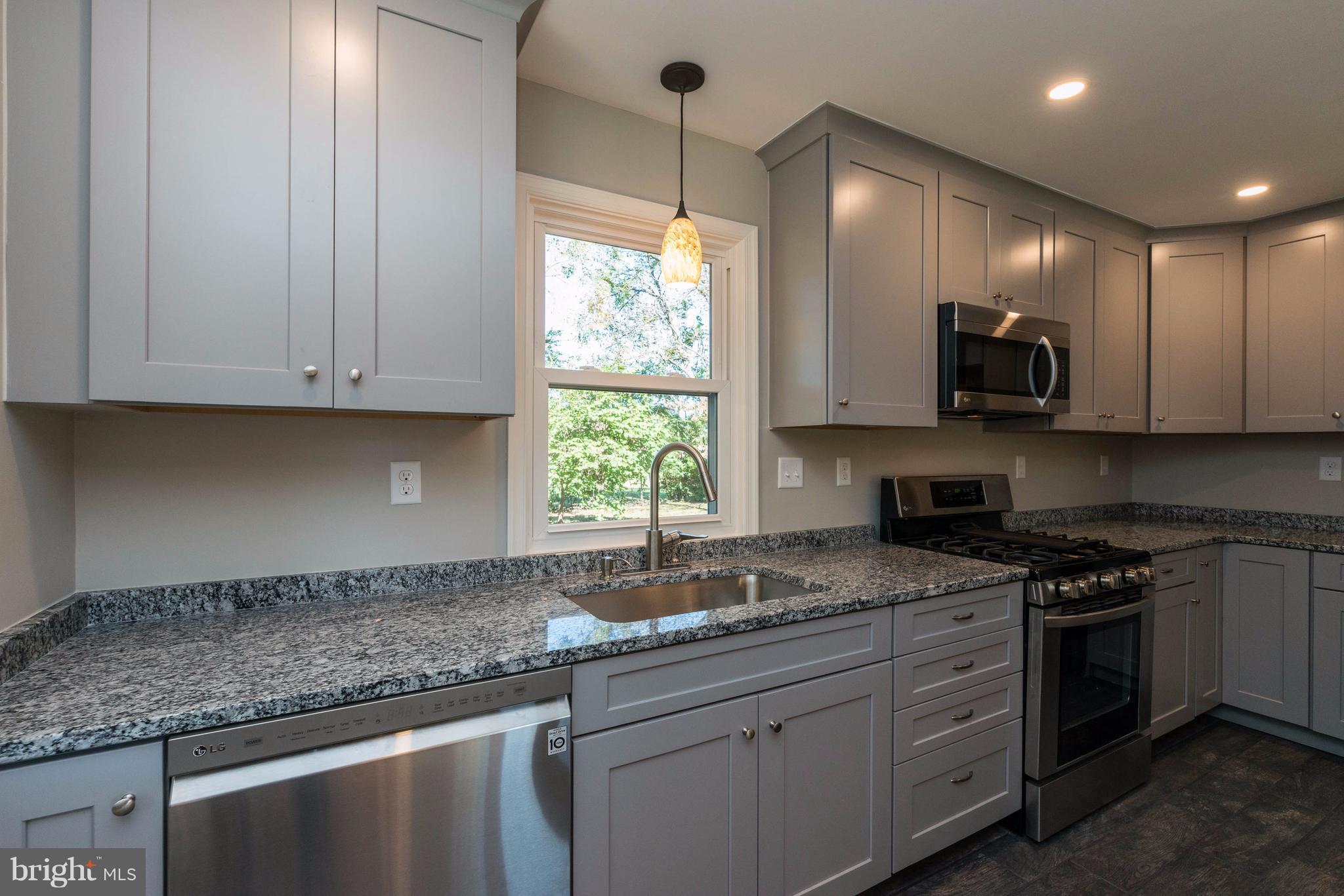 927 Seminole Road Frederick, MD 21701 - Photo 13 of 30 Kitchen