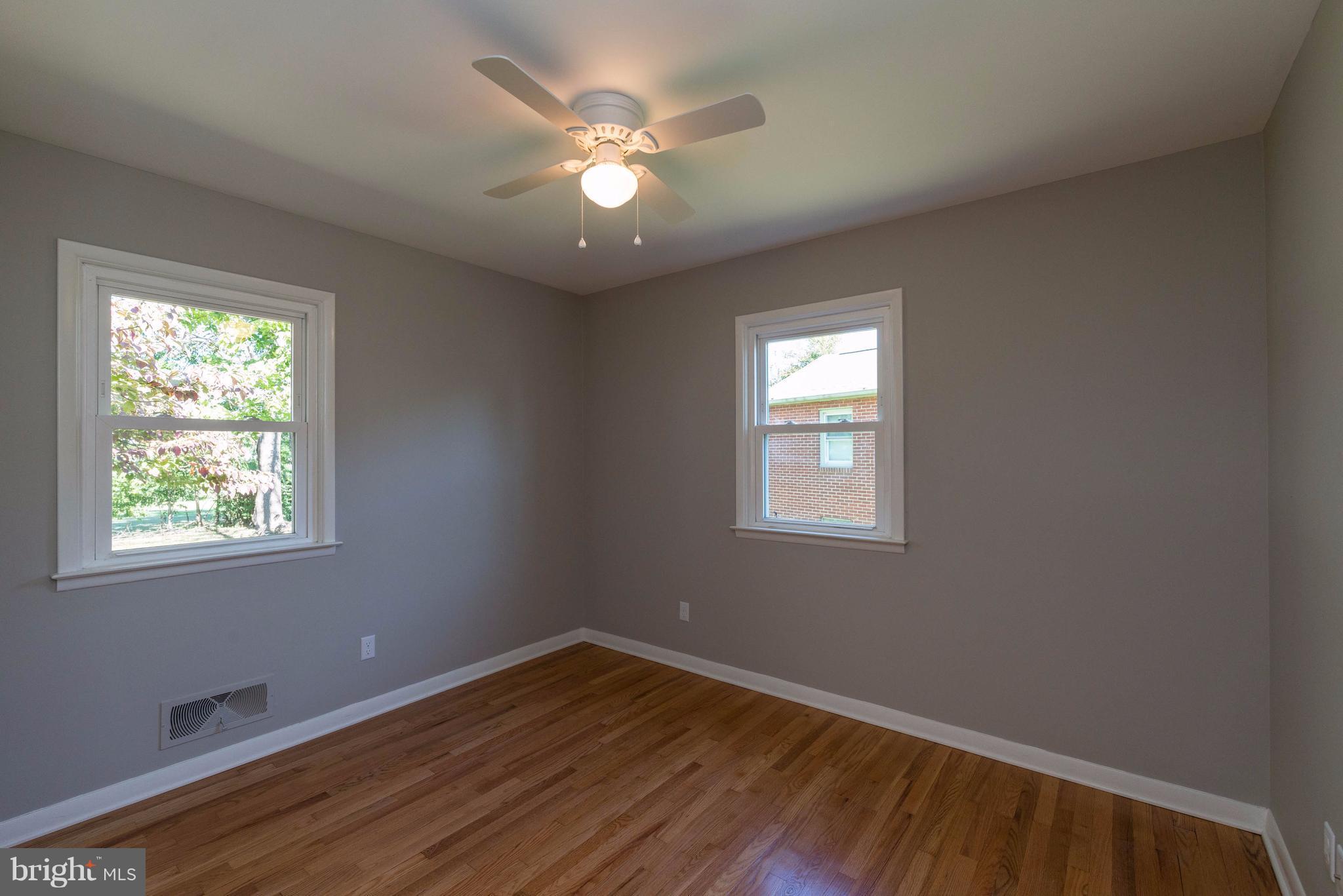 927 Seminole Road Frederick, MD 21701 - Photo 17 of 30 Bedroom (Master)