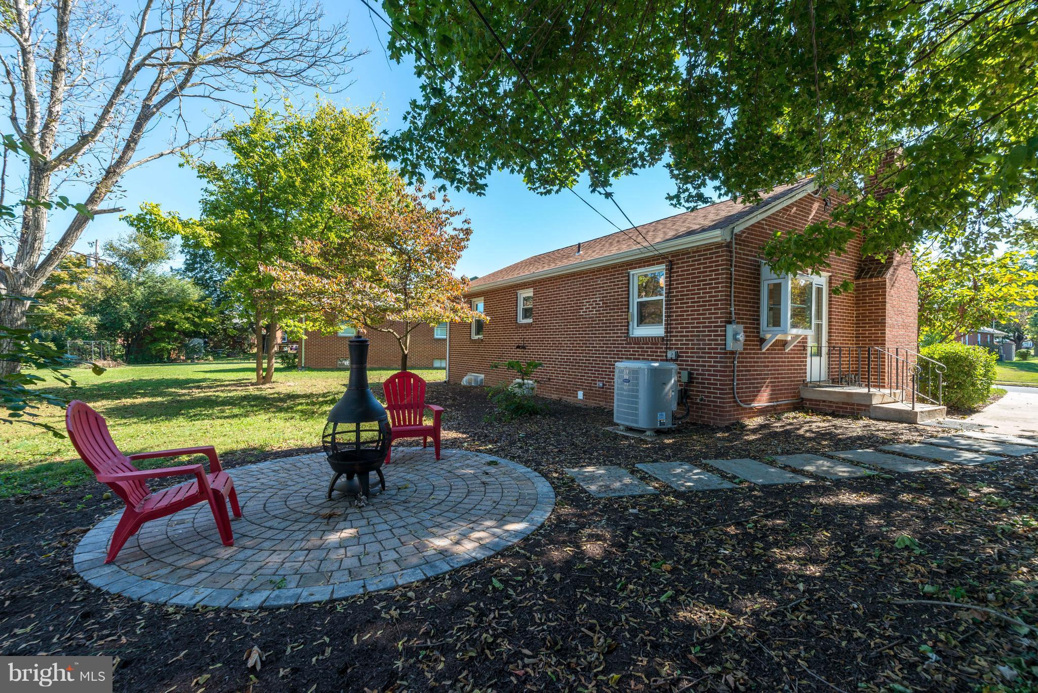 927 Seminole Road Frederick, MD 21701 - Photo 4 of 30 Exterior (Rear)