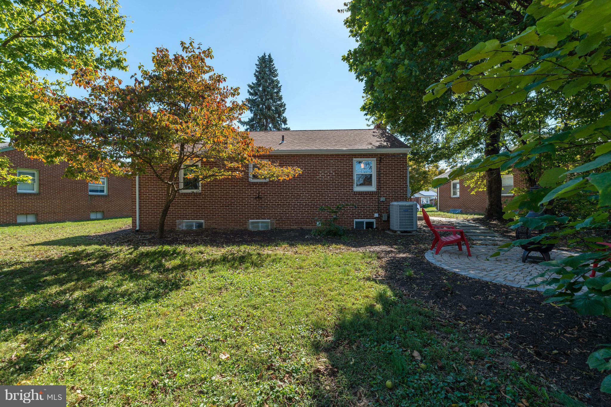 927 Seminole Road Frederick, MD 21701 - Photo 6 of 30 Exterior (Rear)