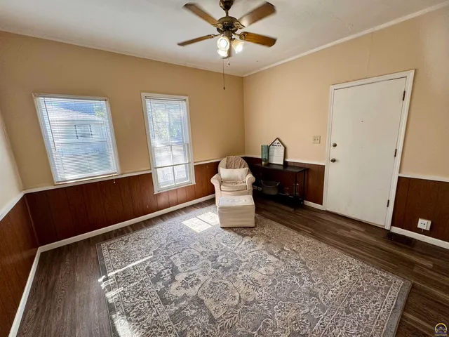 $74,900 | 200 Southwest Orchard Street, Topeka, KS 66606