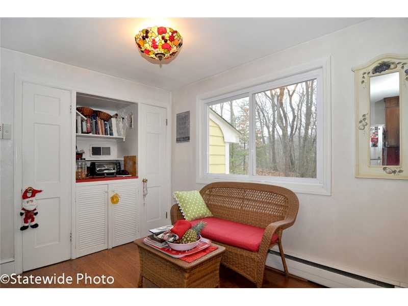 28 Brook Hill Road Glocester, RI 02857 - Photo 8 of 25 Kitchen.
