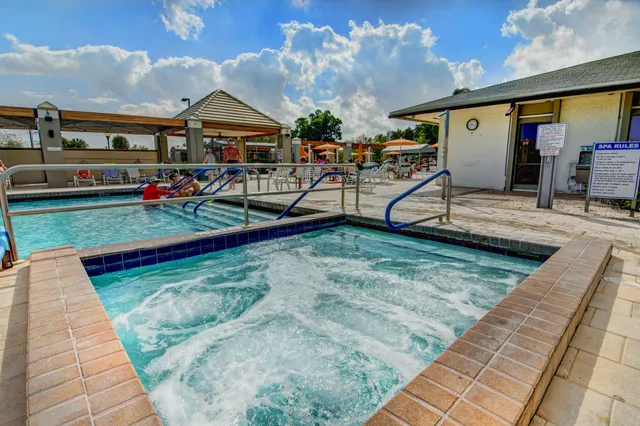 $2,000 | 3502 Bimini Lane, Unit D2, Pompano Beach, FL 33066