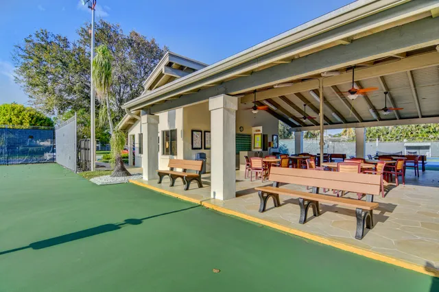 $2,000 | 3502 Bimini Lane, Unit D2, Pompano Beach, FL 33066