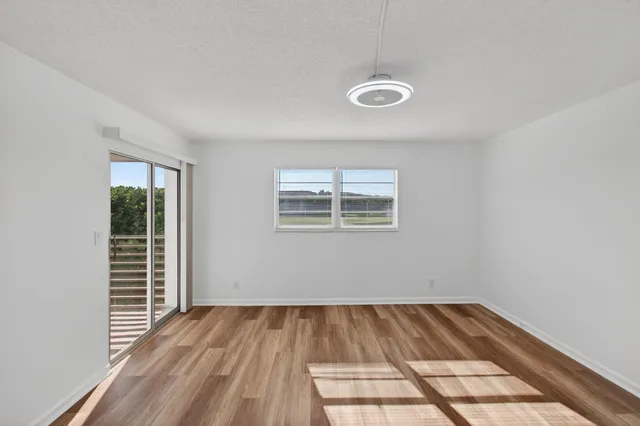 $2,000 | 3502 Bimini Lane, Unit D2, Pompano Beach, FL 33066