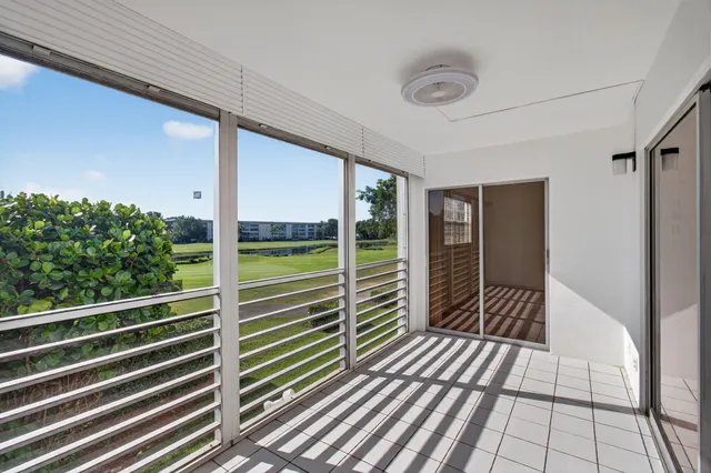 $2,000 | 3502 Bimini Lane, Unit D2, Pompano Beach, FL 33066