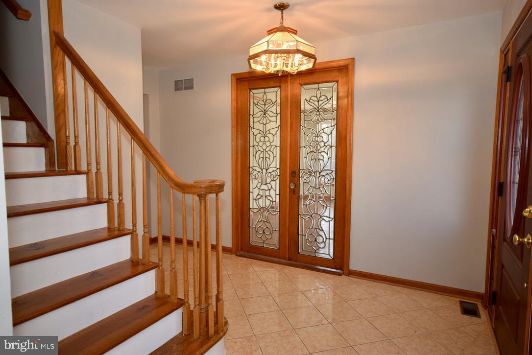 217 Water Street Ridley Park, PA 19078 - Photo 9 of 70 Gallery Image 9
