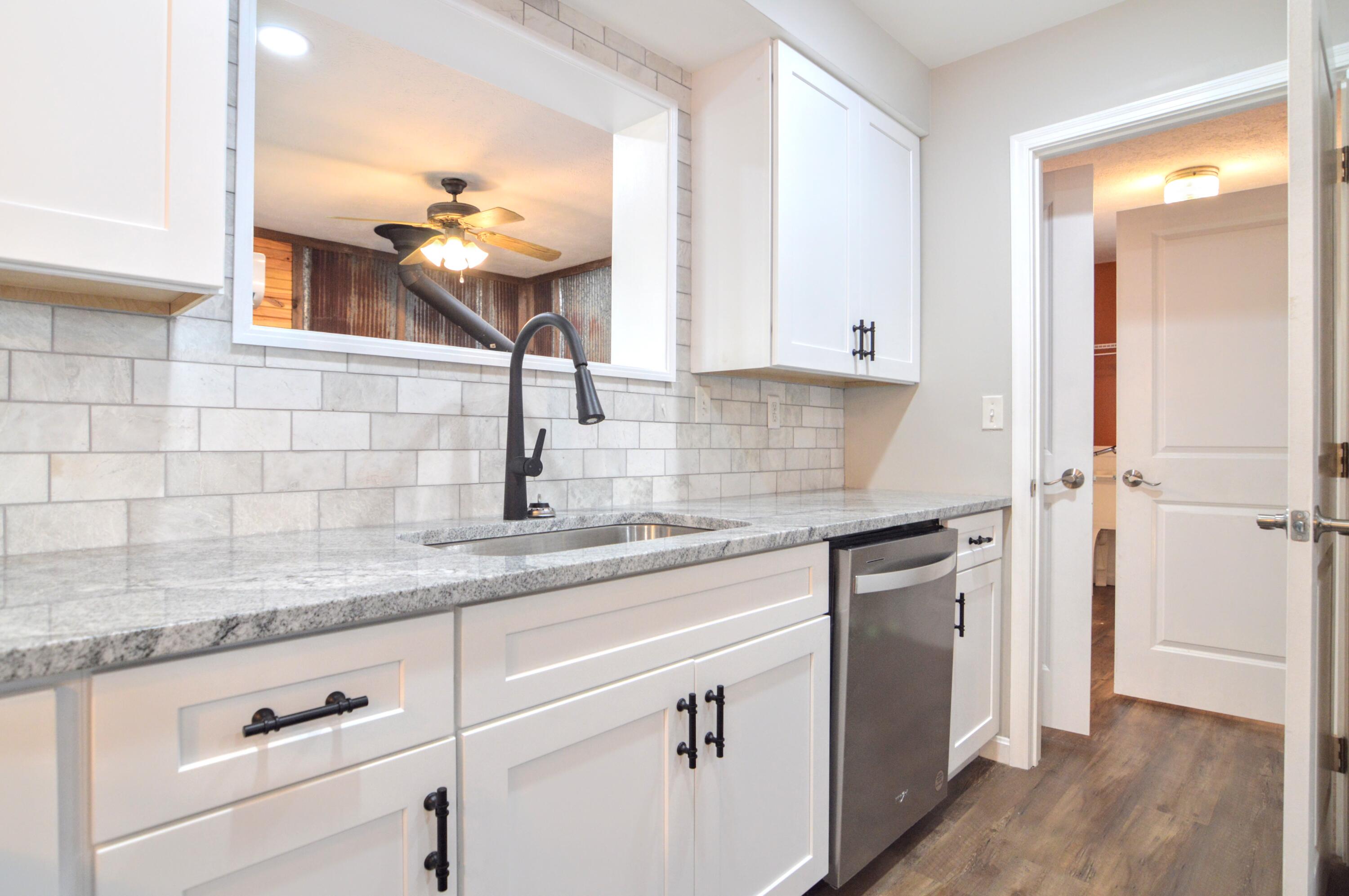 1130 Center Ridge Road De Mossville, KY 41033 - Photo 13 of 50 Gallery Image 13