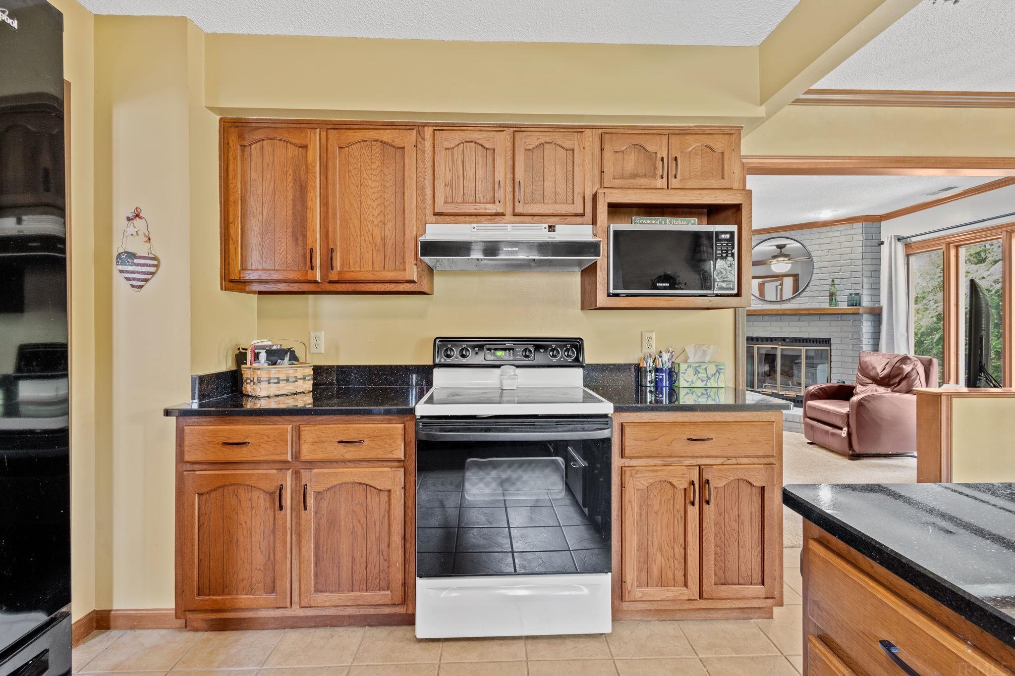 7907 Wind Ridge Lane Fort Wayne, IN 46815 - Photo 24 of 36 Gallery Image 24