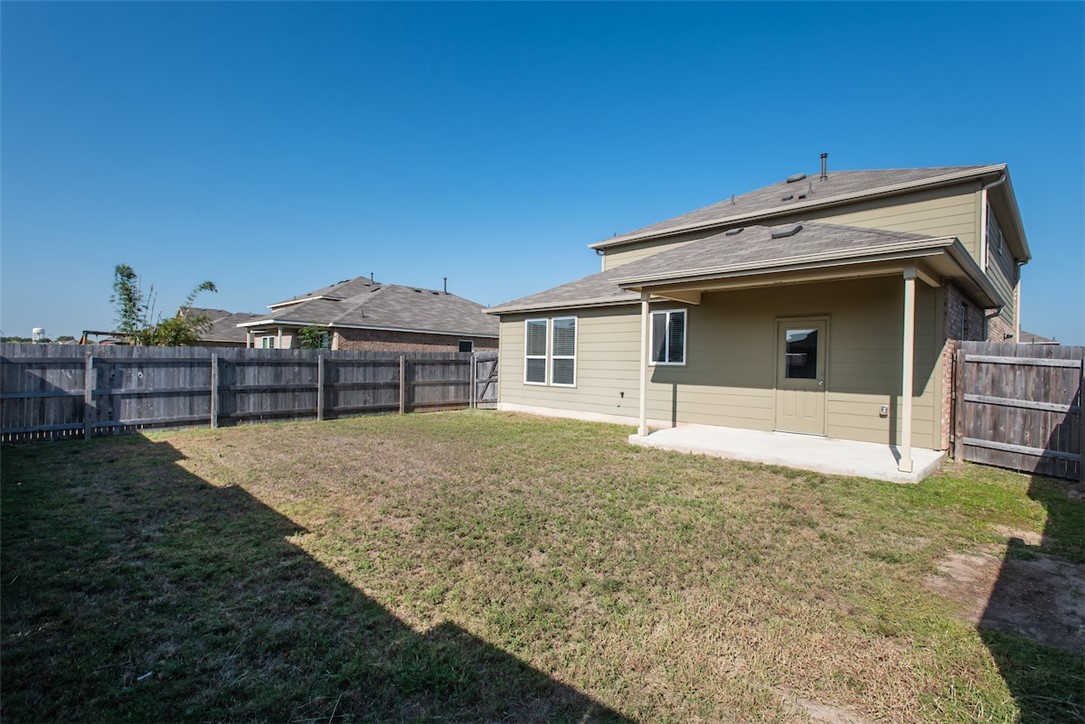 163 Palm Drive Buda, TX 78610 - Photo 26 of 33