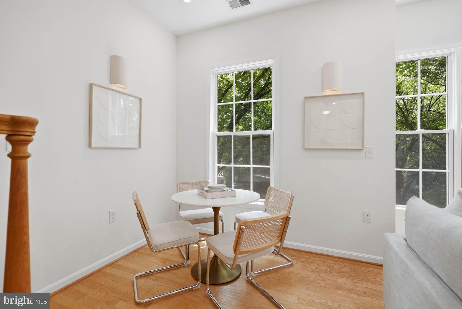 1935 Belmont Road Northwest, Unit 1122 Washington, DC 20009 - Photo 10 of 24