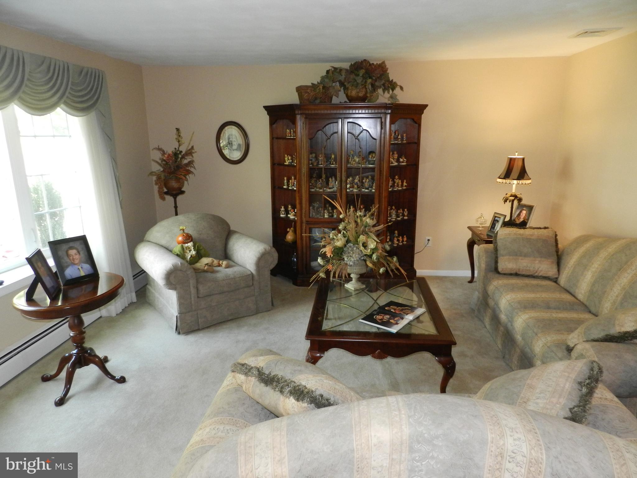 336 Valley Road Etters, PA 17319 - Photo 5 of 29 Gallery Image 5