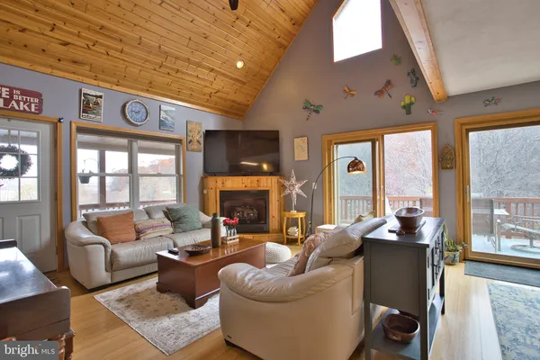 $680,000 | 208 Smiley Face Lane, McHenry, MD 21541