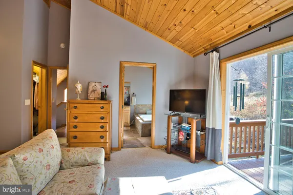 $680,000 | 208 Smiley Face Lane, McHenry, MD 21541