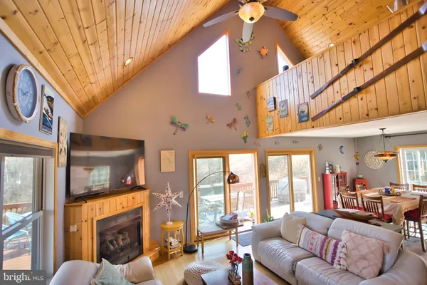 $680,000 | 208 Smiley Face Lane, McHenry, MD 21541