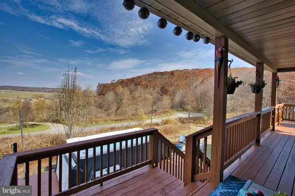 $680,000 | 208 Smiley Face Lane, McHenry, MD 21541