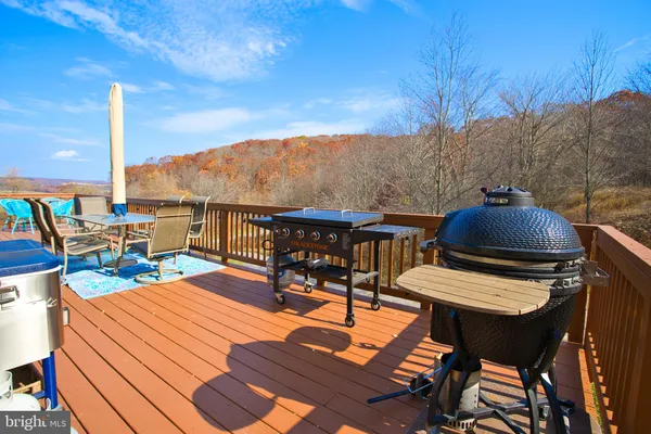 $680,000 | 208 Smiley Face Lane, McHenry, MD 21541