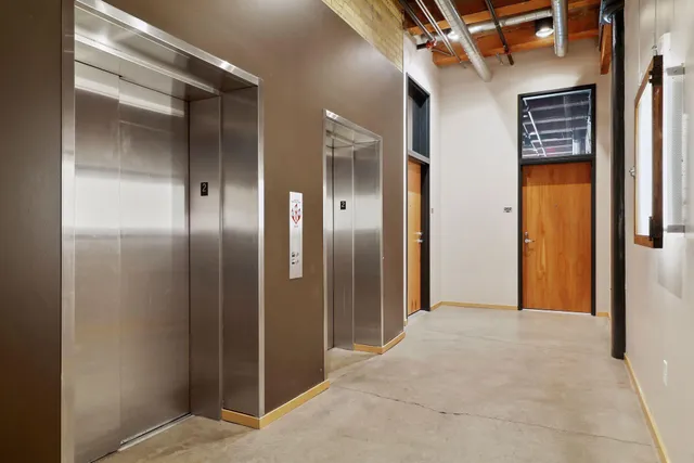 $825,000 | 406 Wacouta Street, Unit 412, St. Paul, MN 55101