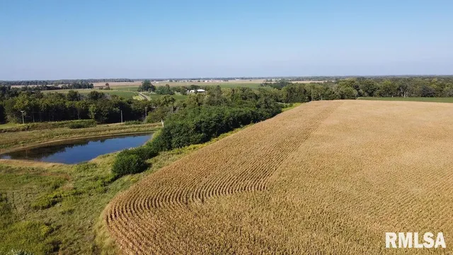 $299,900 | 16853 North Wright Road, Lewistown, IL 61542