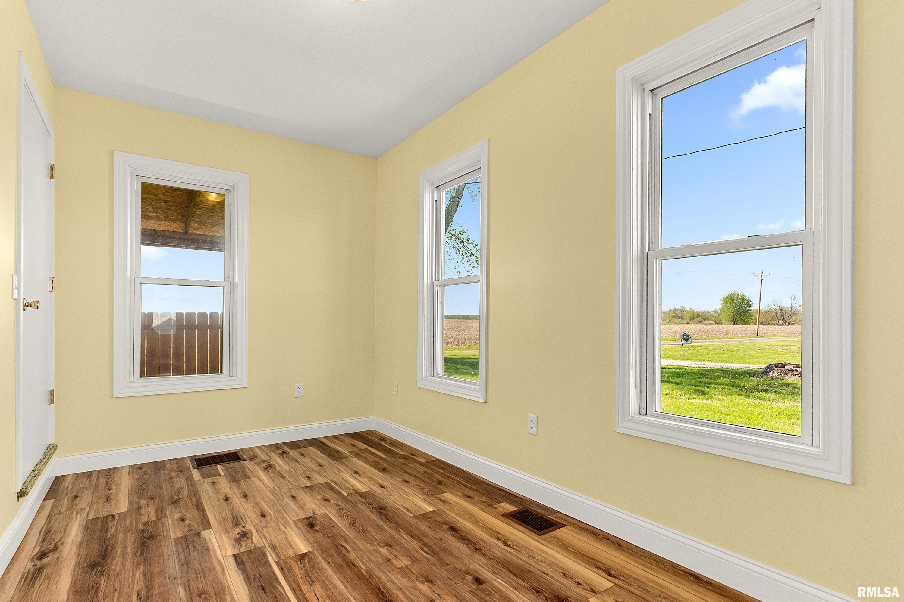 16853 North Wright Road Lewistown, IL 61542 - Photo 30 of 42