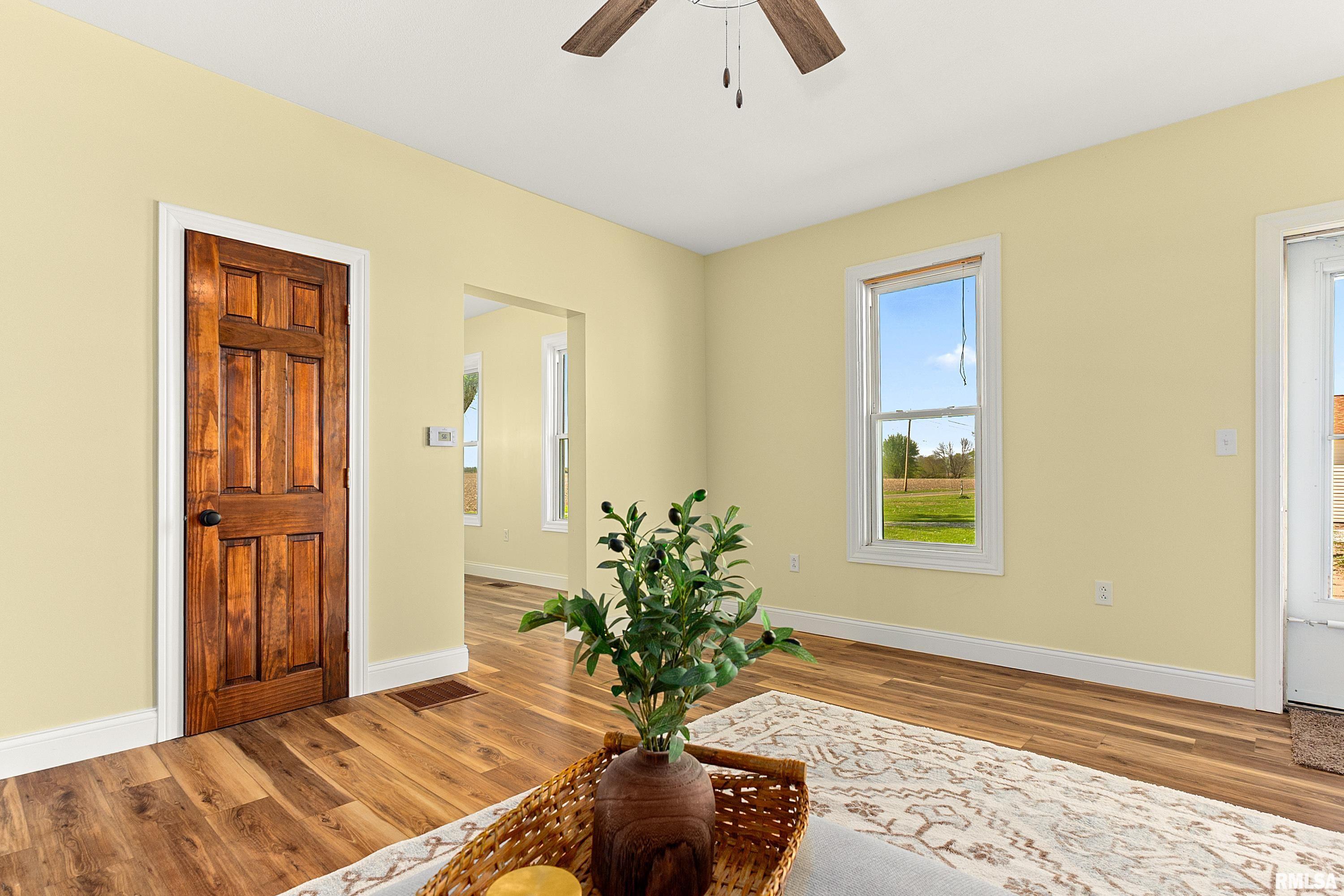 16853 North Wright Road Lewistown, IL 61542 - Photo 33 of 42