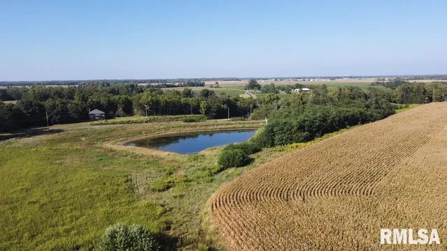 $299,900 | 16853 North Wright Road, Lewistown, IL 61542