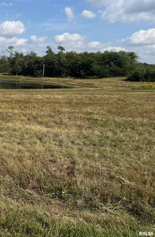 $299,900 | 16853 North Wright Road, Lewistown, IL 61542