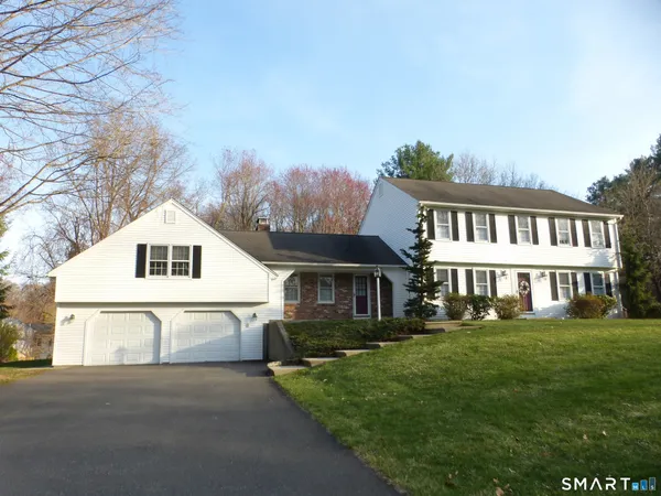 $689,900 | 463 Payne Drive, Cheshire, CT 06410