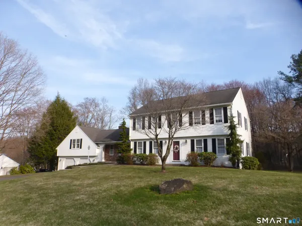 $689,900 | 463 Payne Drive, Cheshire, CT 06410