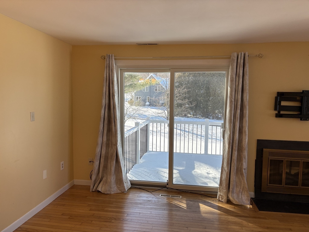 1 Autumn Lane, Unit 1 Amherst, MA 01002 - Photo 13 of 24