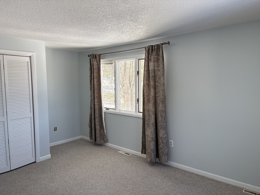 1 Autumn Lane, Unit 1 Amherst, MA 01002 - Photo 10 of 24