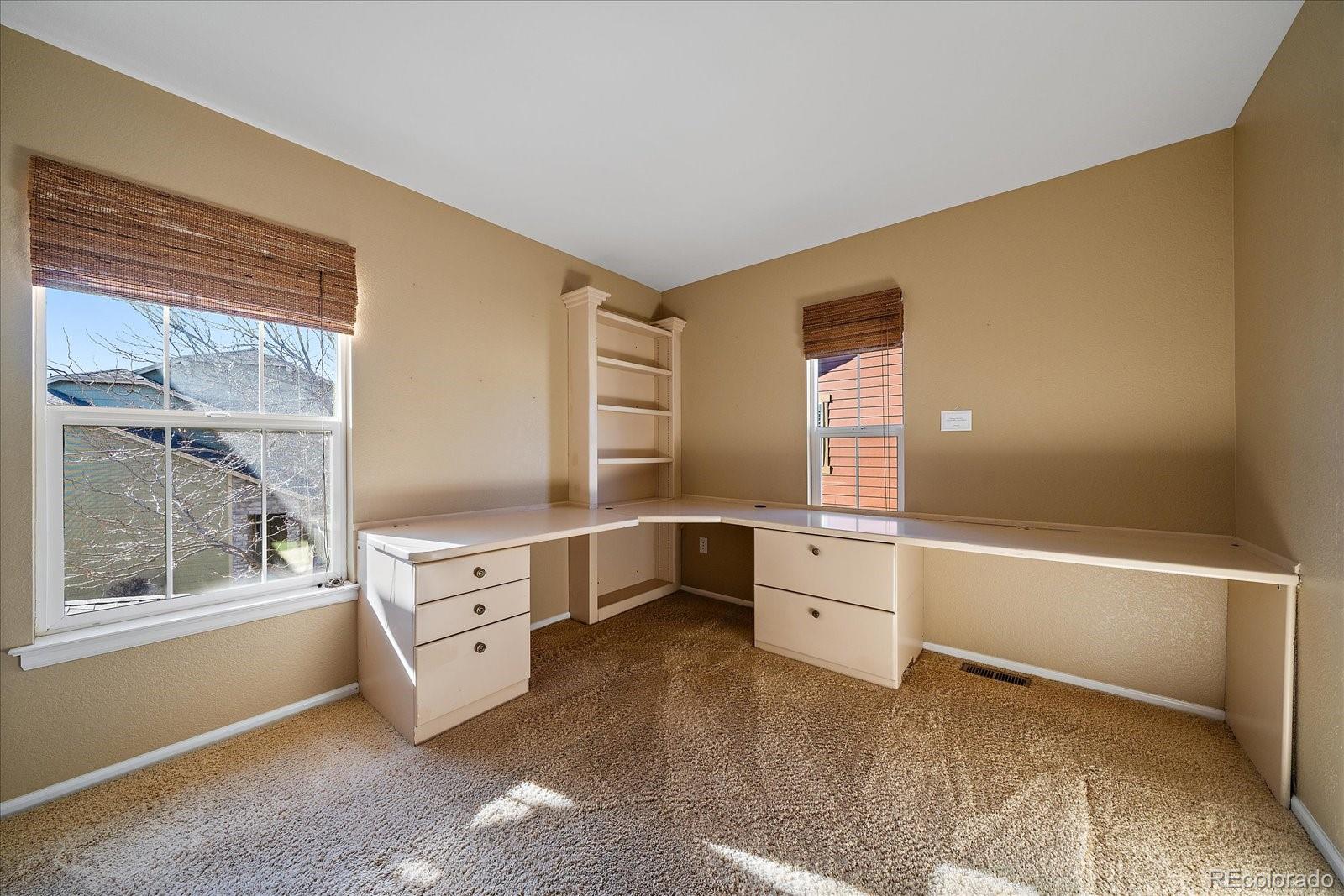 10582 Ashfield Street Highlands Ranch, CO 80126 - Photo 31 of 38 Gallery Image 31