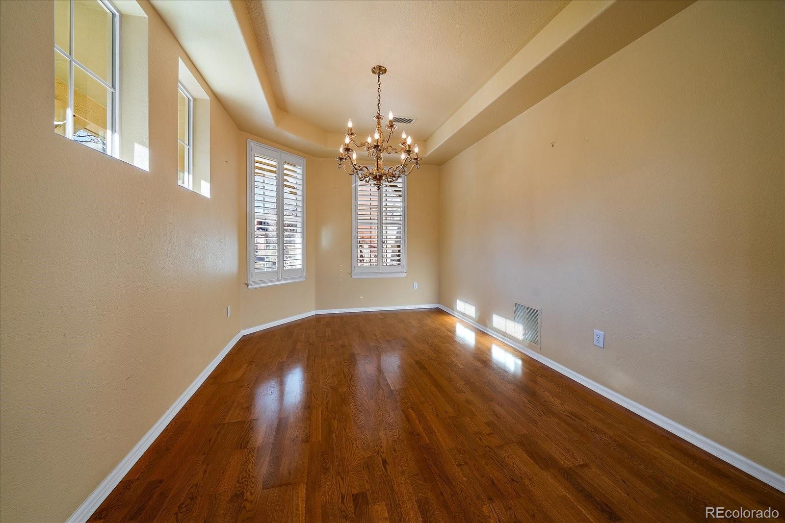 10582 Ashfield Street Highlands Ranch, CO 80126 - Photo 10 of 38 Gallery Image 10