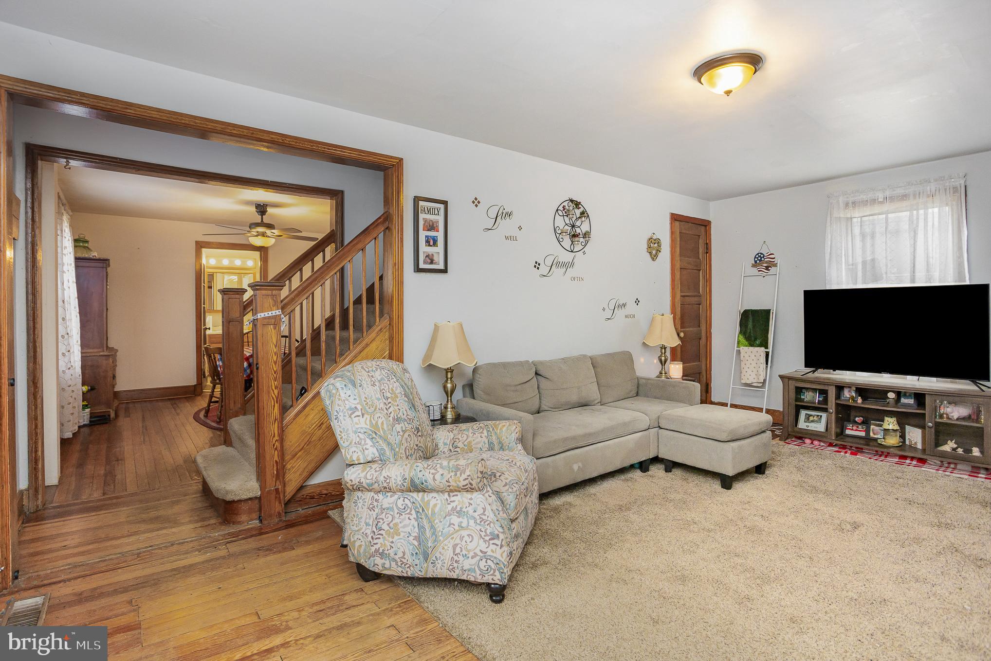 63 Kinship Road Dundalk, MD 21222 - Photo 3 of 16 Living Room w/hardwood