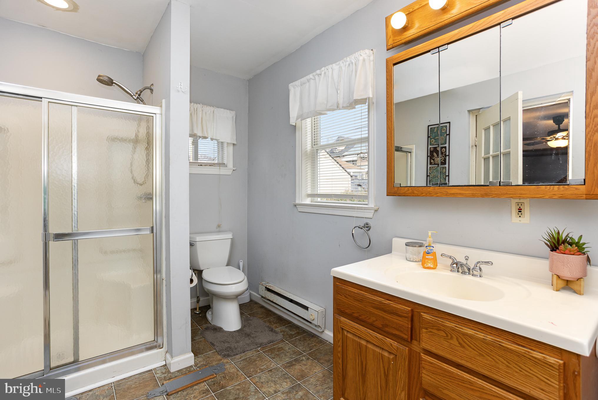 63 Kinship Road Dundalk, MD 21222 - Photo 9 of 16 Main level full bath