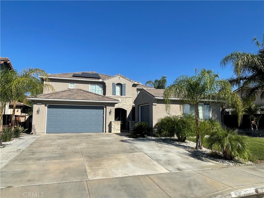 42249 CLAIRISSA Way Murrieta, CA 92562 - Photo 1 of 47 a front view of a house with a garden