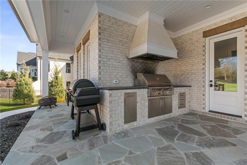 10190 Cedar Ridge Drive Alpharetta, GA 30004 - Photo 36 of 43