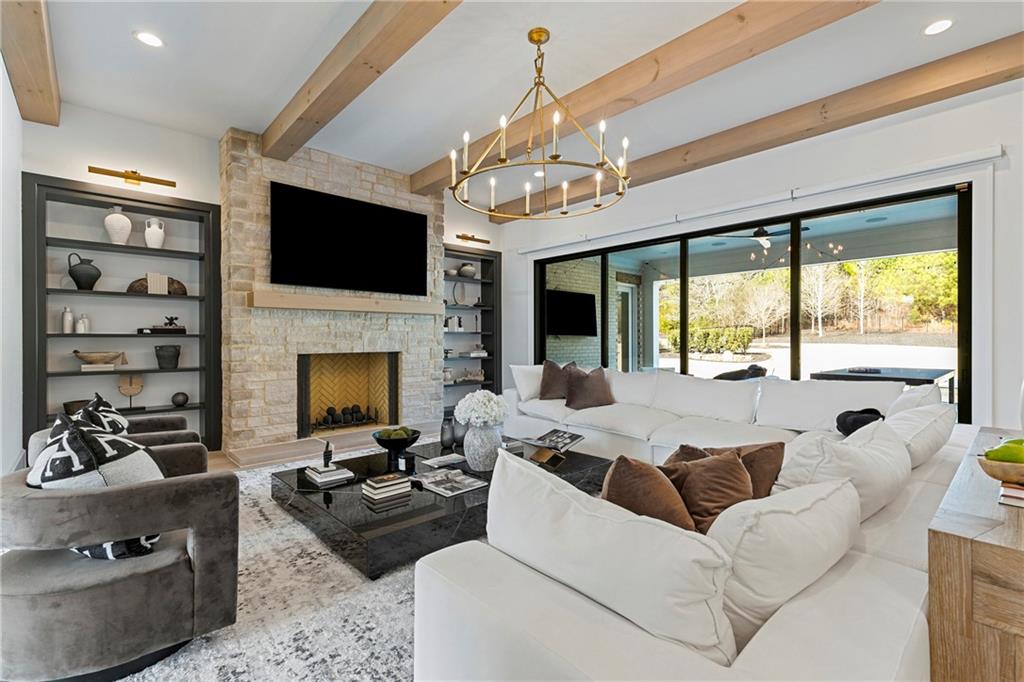 10190 Cedar Ridge Drive Alpharetta, GA 30004 - Photo 4 of 43