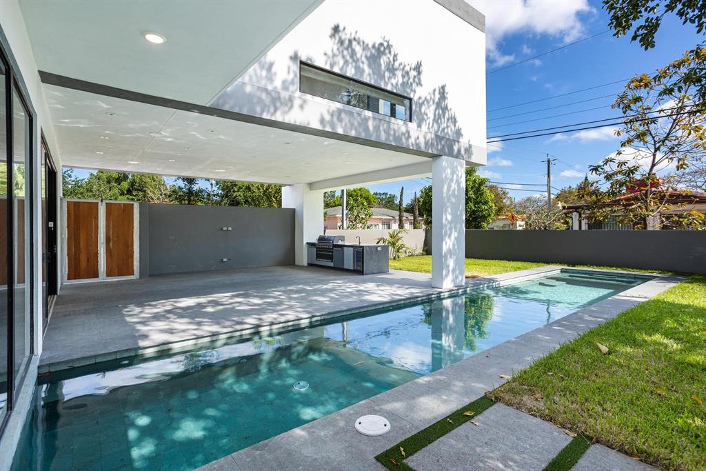 1904 Southwest 22nd Terrace Miami, FL 33145 - Photo 22 of 30