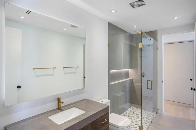 $3,100,000 | 1904 Southwest 22nd Terrace, Miami, FL 33145