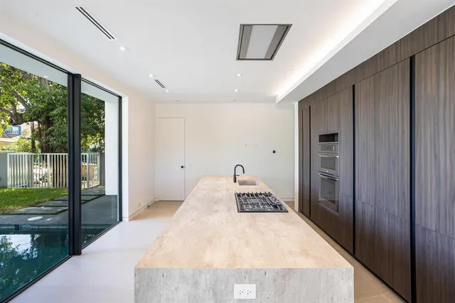 $3,100,000 | 1904 Southwest 22nd Terrace, Miami, FL 33145