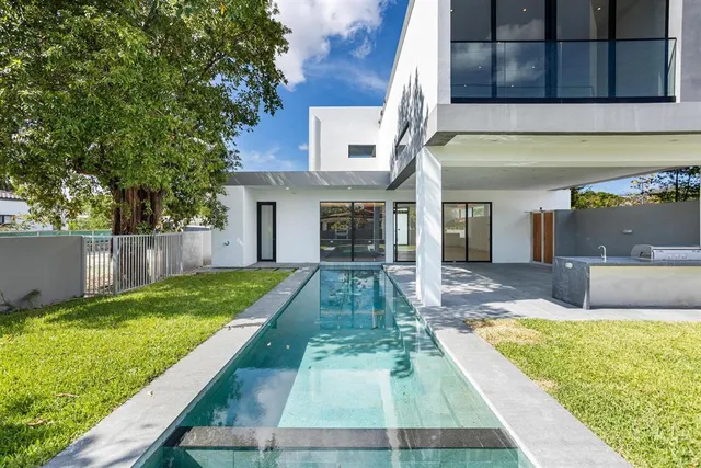 $3,100,000 | 1904 Southwest 22nd Terrace, Miami, FL 33145
