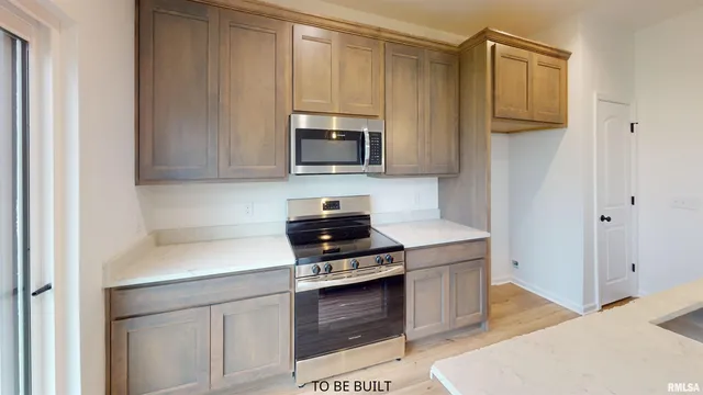 $299,990 | 51 Polster Place, Bettendorf, IA 52722