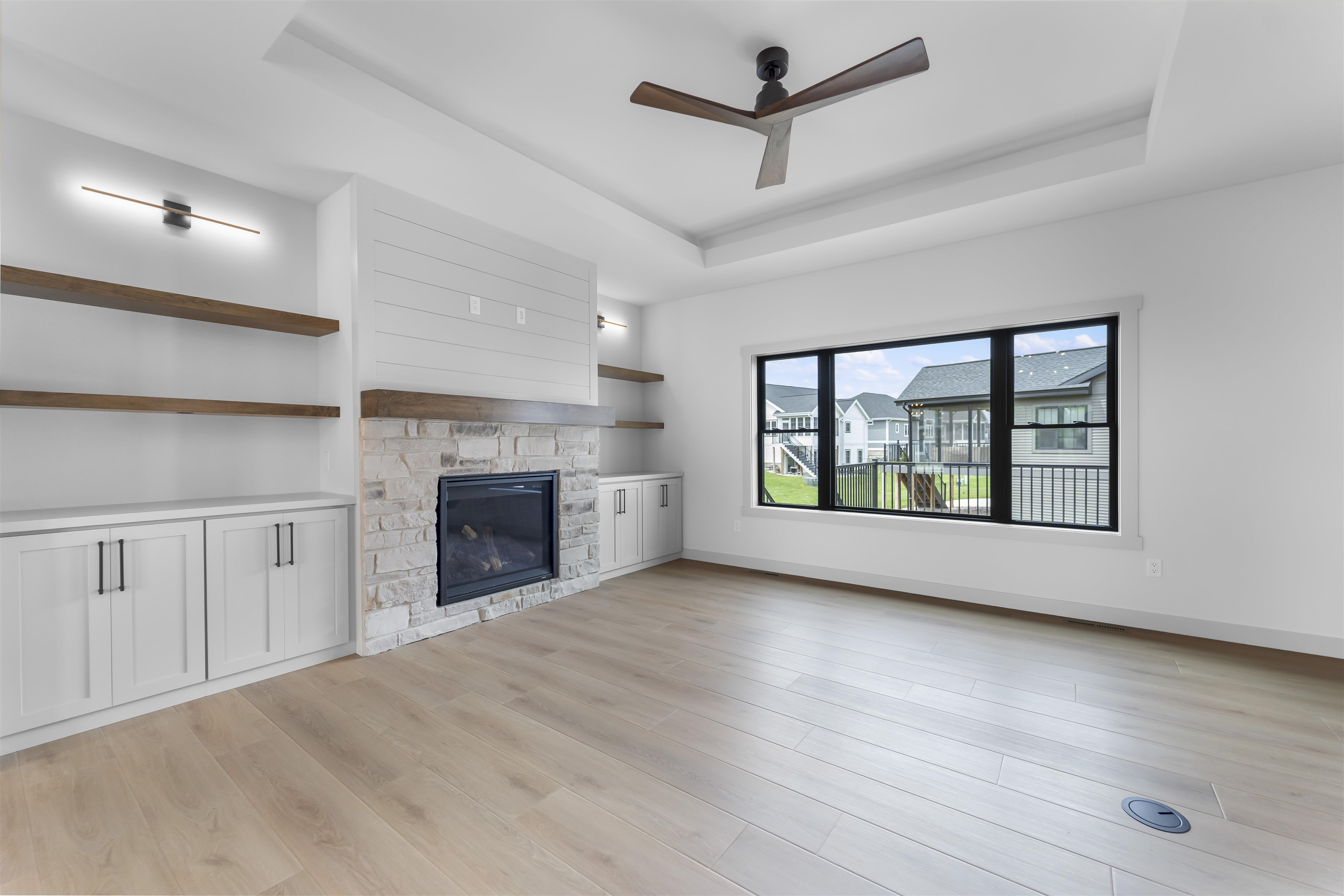 152 Larkspur Lane DeForest, WI 53532 - Photo 5 of 32