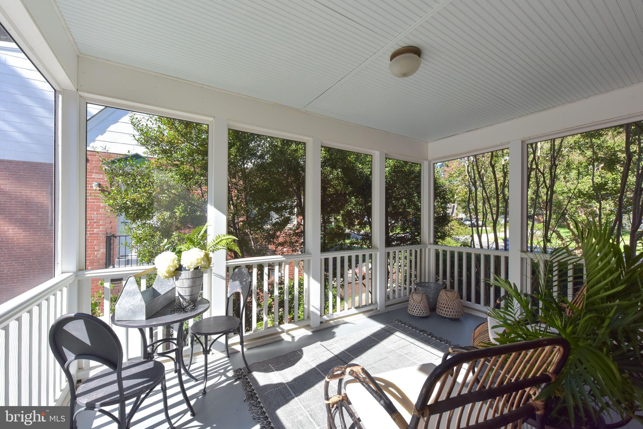 2016 Scroggins Road Alexandria, VA 22302 - Photo 34 of 41 Screen Porch