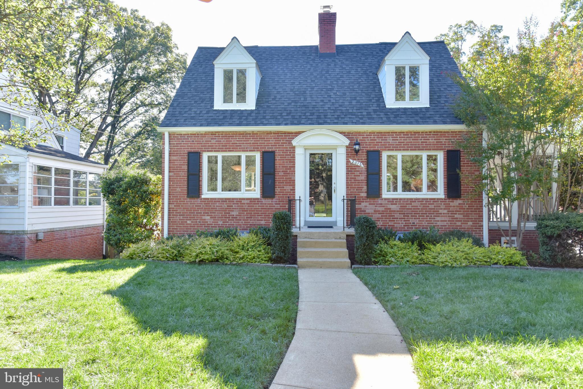 2016 Scroggins Road Alexandria, VA 22302 - Photo 36 of 41 Exterior Front