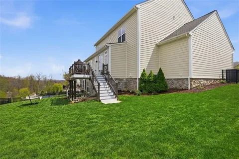 $849,900 | 114 Overbrook Drive, Cranberry Township, PA 16066