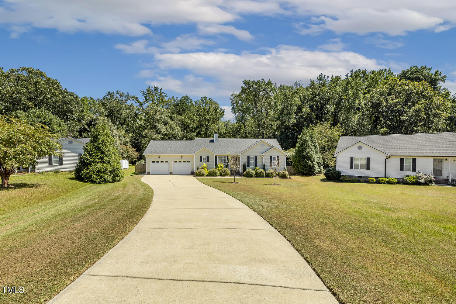 9017 Hunterfox Court Raleigh, NC 27603 - Photo 4 of 55 002