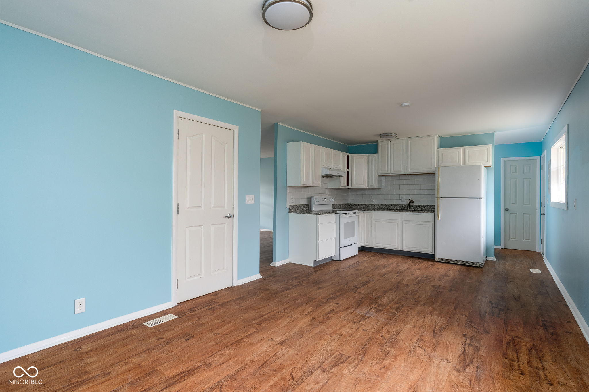8704 Montery Road Indianapolis, IN 46226 - Photo 11 of 21